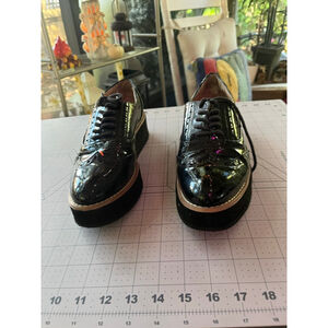 Women's Cutesy Black Patent Leather Platform Oxfords Size 9